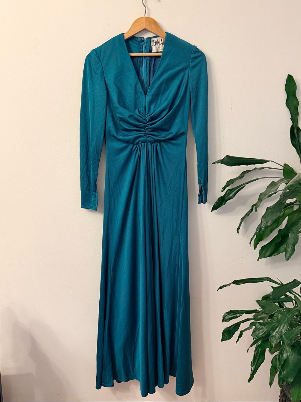 Vintage Jean Allen gown